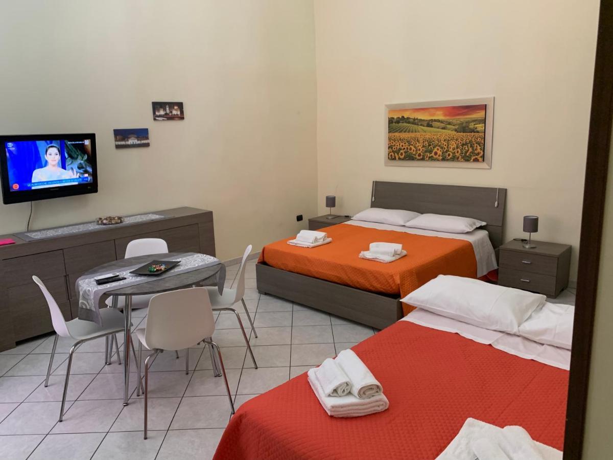Centro Storico Napoli La Casa Di Ciro Villa Eksteriør billede