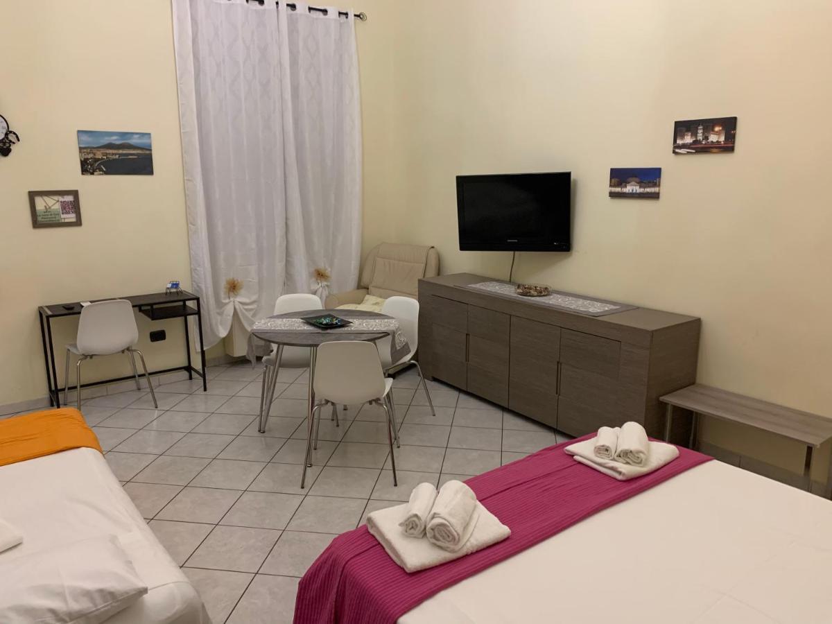 Centro Storico Napoli La Casa Di Ciro Villa Eksteriør billede